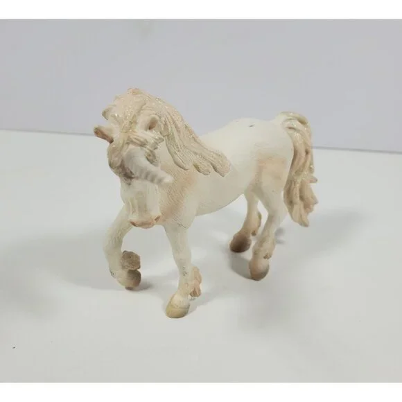 2004 Schleich White Unicorn Glitter Sparkle Mane And Tail Figurine 4 Inches - Picture 2 of 15